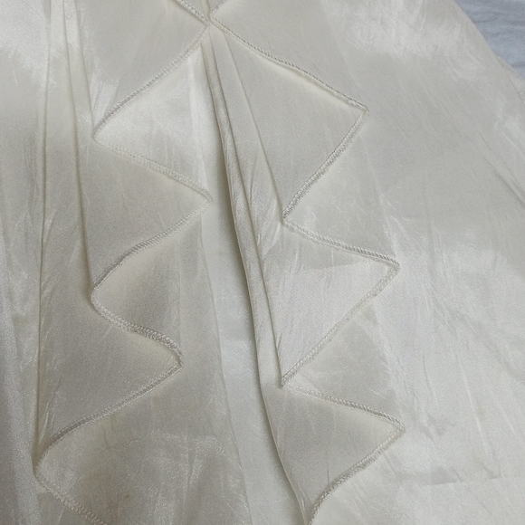 Off-white Dress - Picture 4 of 10